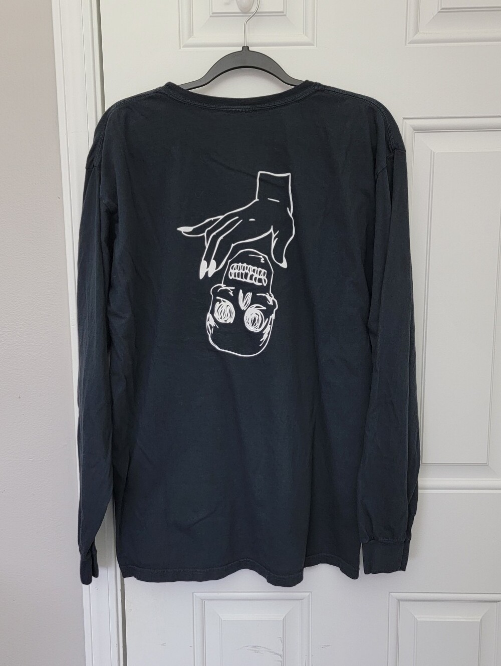 Lonely Ghost Long Sleeve Black T Shirt Hand Skull Graphic Streetwear Size Large